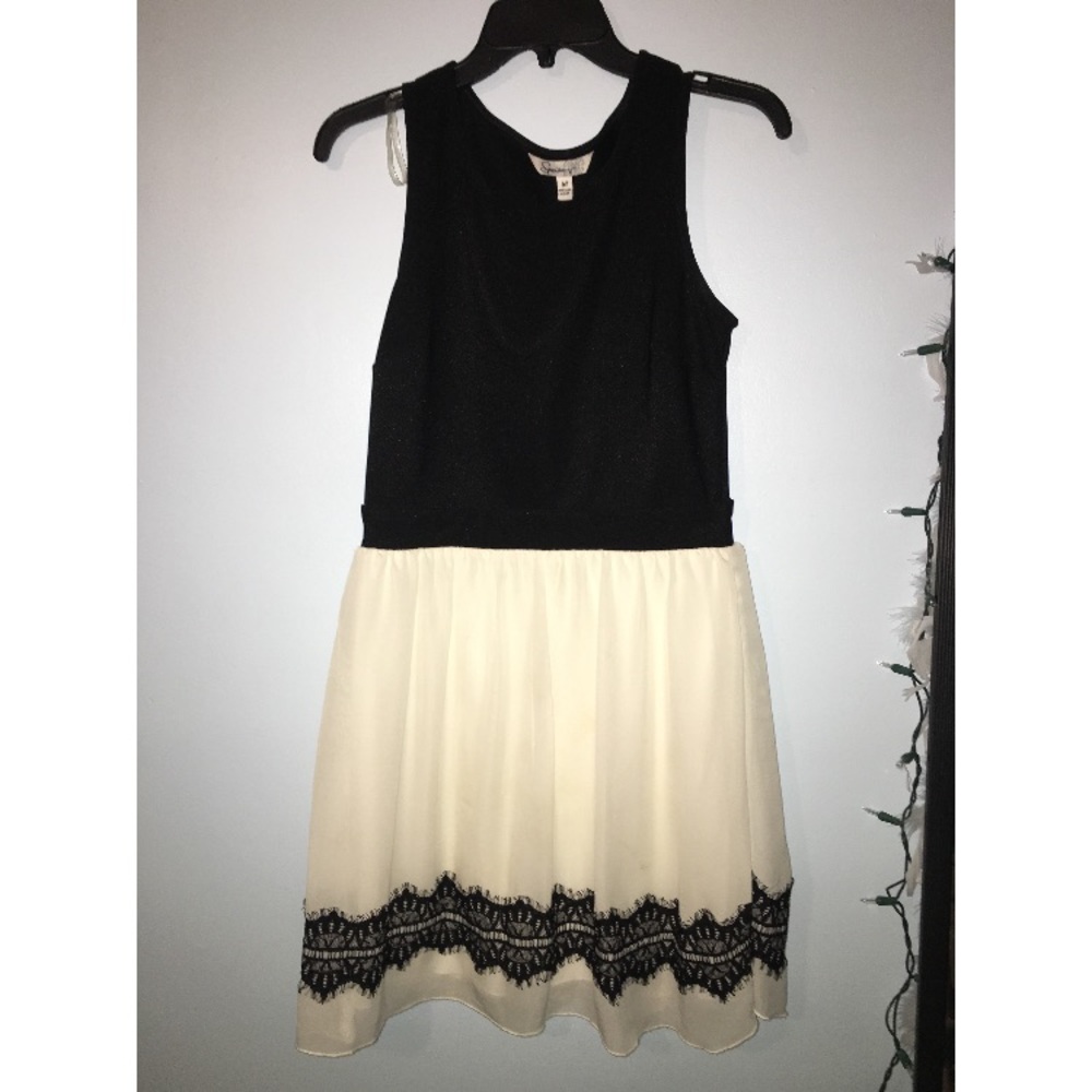 Black and white dress